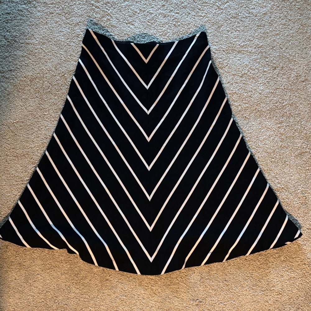 White House Black Market Chevron A-Line Skirt